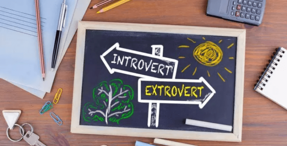 HELLO – There’s an Introvert at the&nbsp;Table